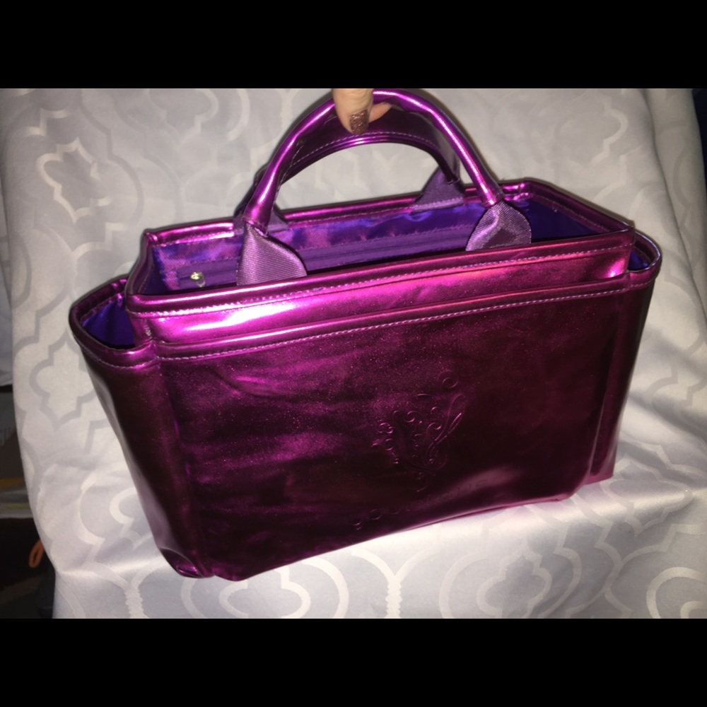 Younique Utility Tote. Metallic Purple.